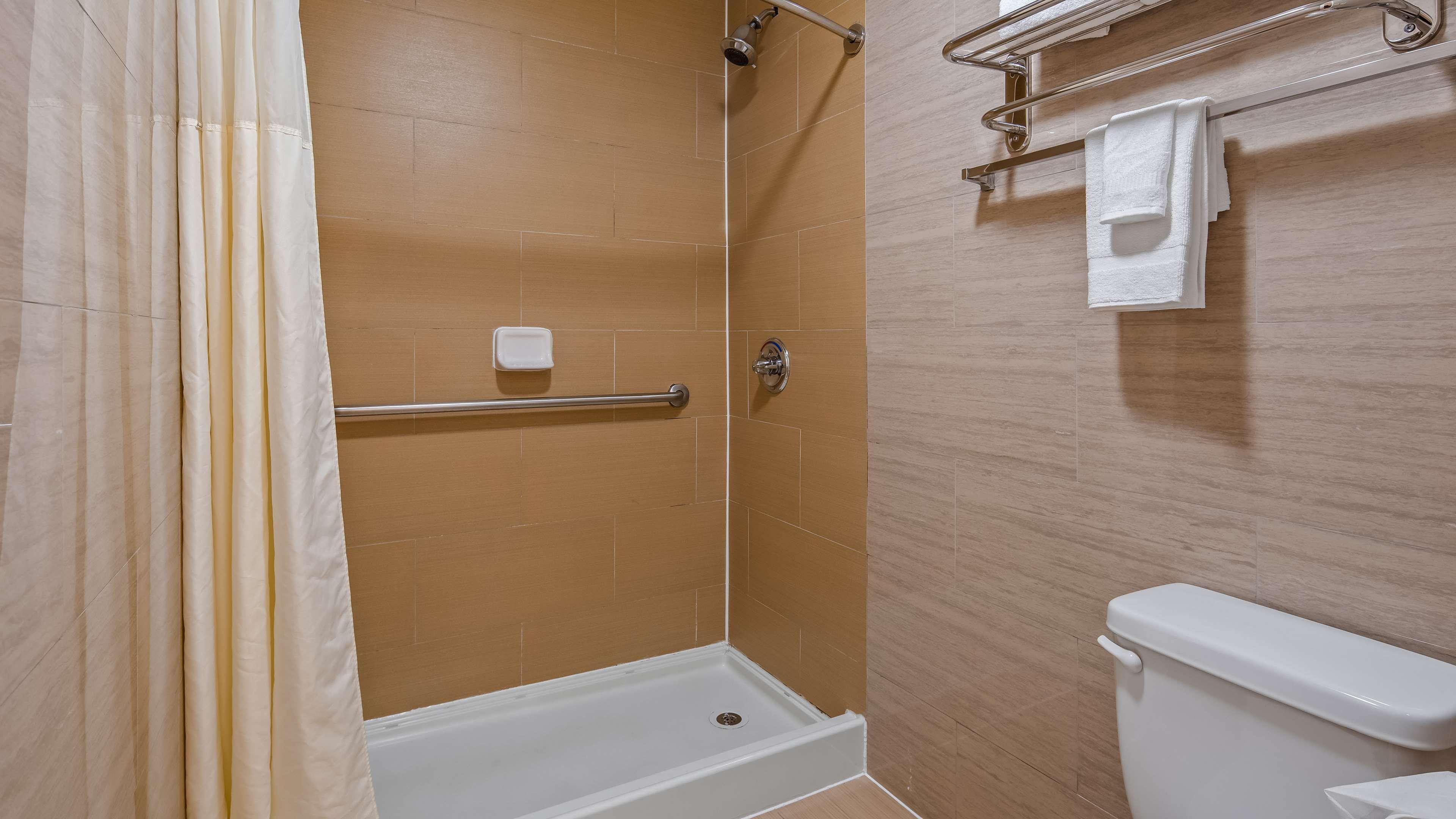 Western Hotel 3*
