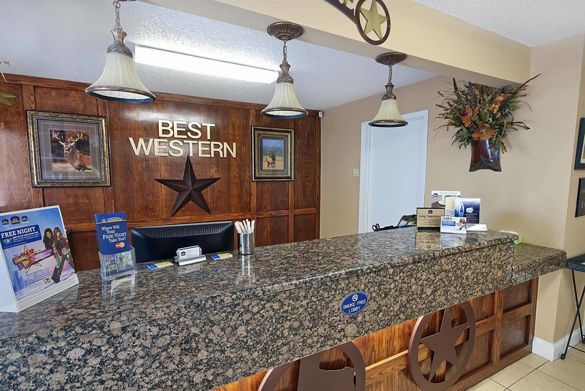 Western Hotel Brady